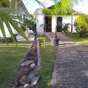 Hébergement de vacances La Dependance Creole, Fort-de-France